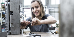 Bayerischer Handwerkstag e. V. logo